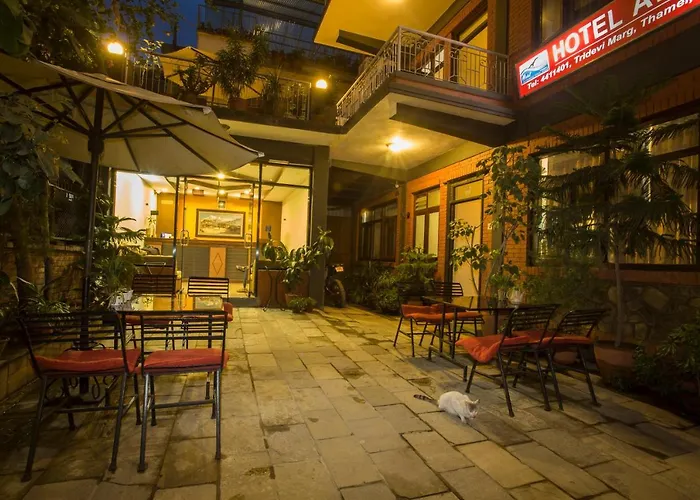 Atlantic Hotel 3*